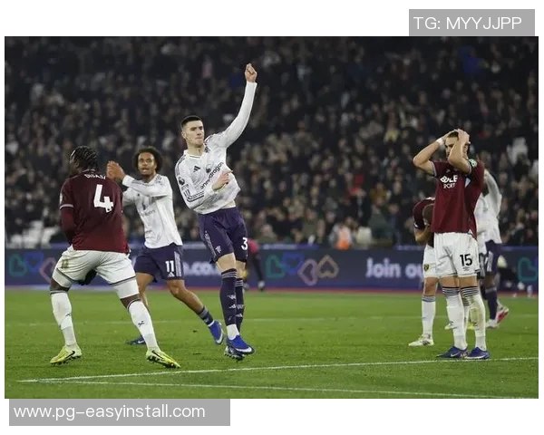 国王杯激战曼城险胜AC米兰四比三精彩集锦引爆全场热情